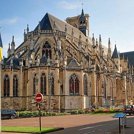 Hotel De Cleves Nevers Luaran gambar