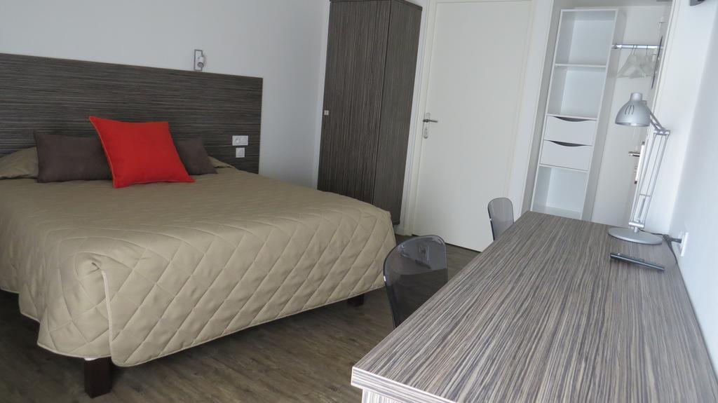 Hotel De Cleves Nevers Luaran gambar
