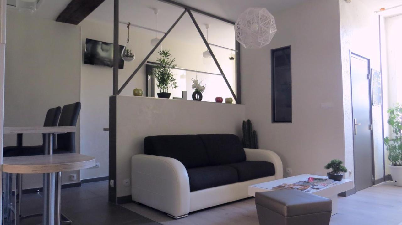 Hotel De Cleves Nevers Luaran gambar